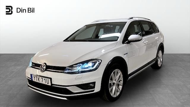 Vit Begagnad 2019 VW Golf Alltrack Kombi | 244 900 kr (Marknadspris) - Bild 1/4