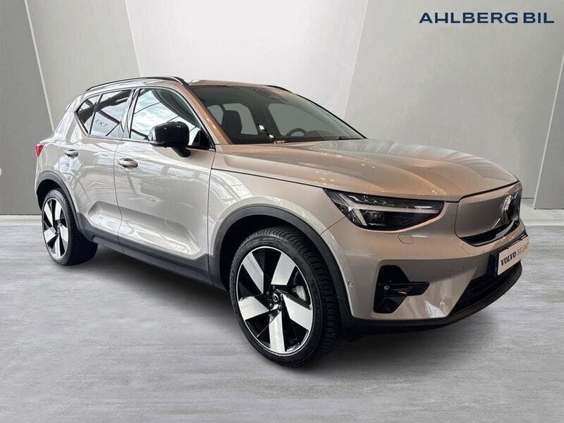 Silver Begagnad 2024 Volvo XC40 Ultimate SUV | 519 500 kr (Dyr) - Bild 1/3