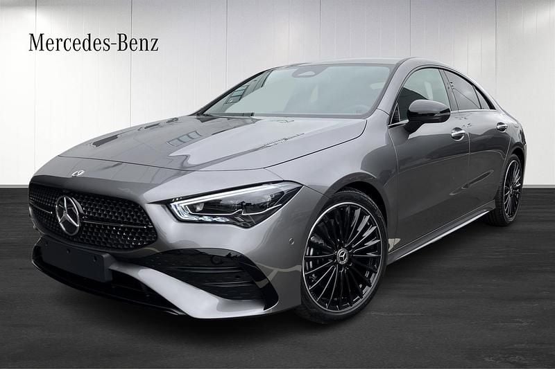 Ny 2026 Mercedes CLA200 AMG line Sportkupé | 443 100 kr - Bild 1/4