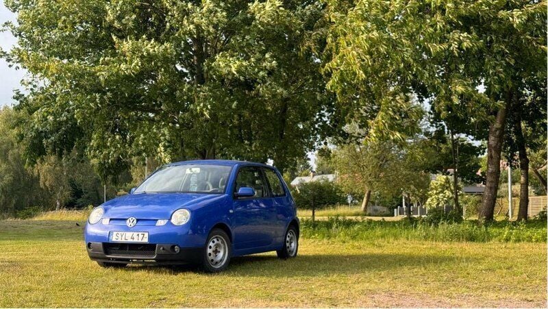 Blå Begagnad 2002 VW Lupo Halvkombi | 11 000 kr - Bild 1/4