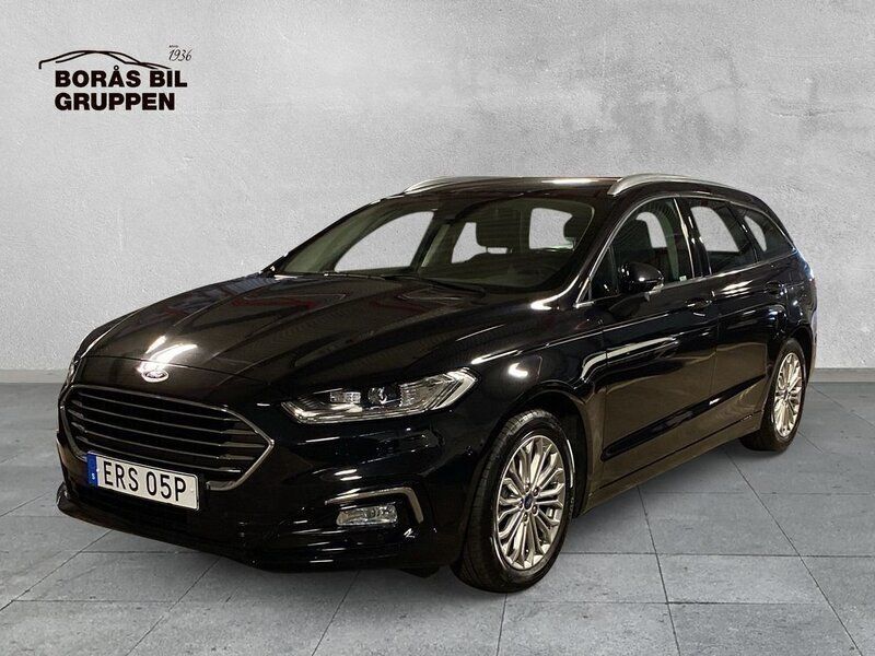 Svart Begagnad 2021 Ford Mondeo Titanium Kombi | 229 000 kr (Bra pris) - Bild 1/4