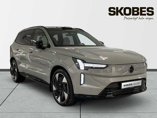 Grå Begagnad 2025 Volvo EX90 Performance SUV | 994 400 kr (Marknadspris) - Bild 1/3