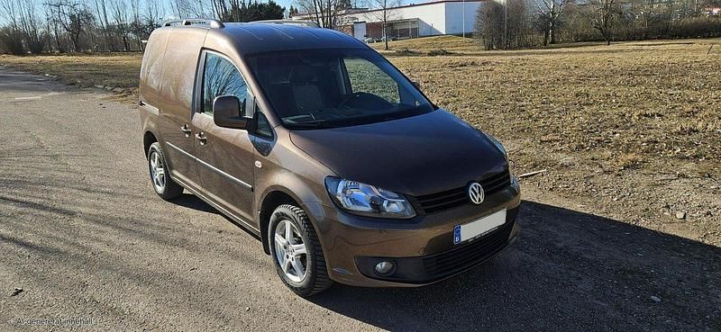 Brun Begagnad 2011 VW Caddy Minibuss | 75 000 kr (Marknadspris) - Bild 1/3