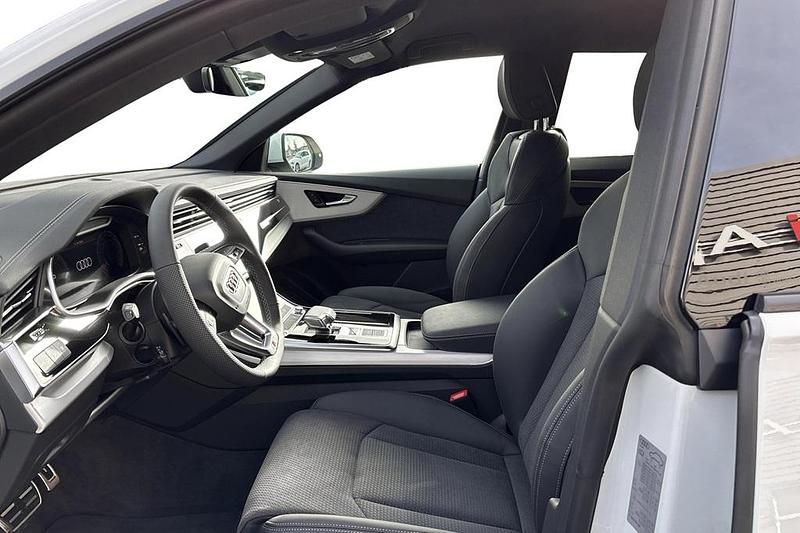 Ny Audi Q8 S-Line 2026 Vit SUV
