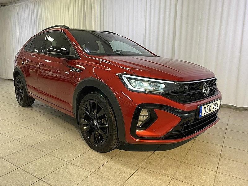Mörkröd Begagnad 2024 VW Taigo SUV | 268 500 kr (Marknadspris) - Bild 1/4