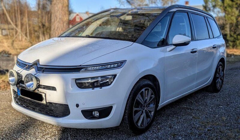 Vit Begagnad 2015 Citroën Grand C4 Picasso Minibuss | 115 000 kr (Lite dyr) - Bild 1/4