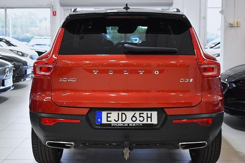 Begagnad Volvo XC40 R-Design 150 HK (110 kW) 2019 Röd SUV