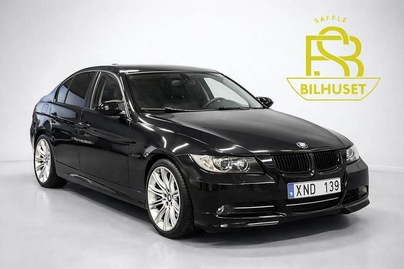 Begagnad BMW 325 Advantage 218 HK (160 kW) 2006 Svart Sedan