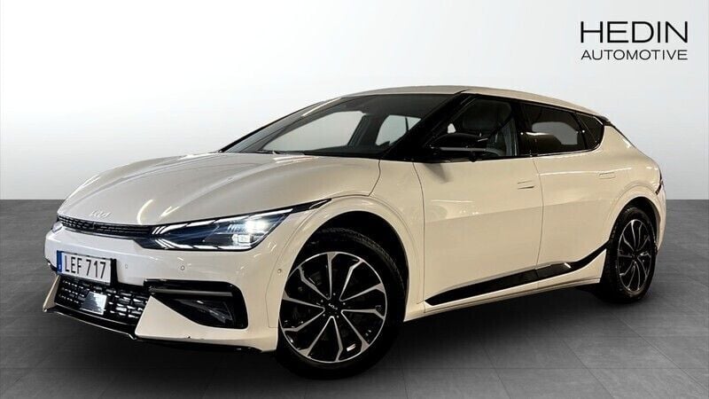 Vit (white) Begagnad 2023 Kia EV6 2 SUV | 459 900 kr (Marknadspris) - Bild 1/4