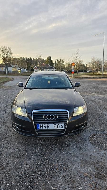 Begagnad Audi A6 170 HK (125 kW) 2010 Kombi