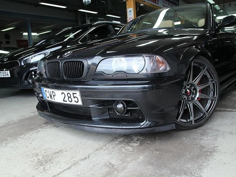 Begagnad BMW 323 Cabriolet 170 HK (125 kW) 2000 Svart Cab
