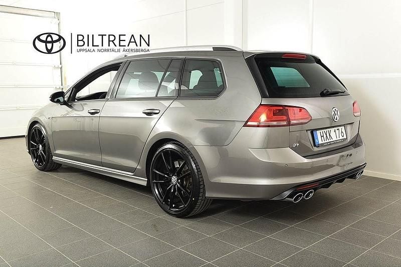 Begagnad VW Golf VII R 301 HK (221 kW) 2016 Grå Kombi