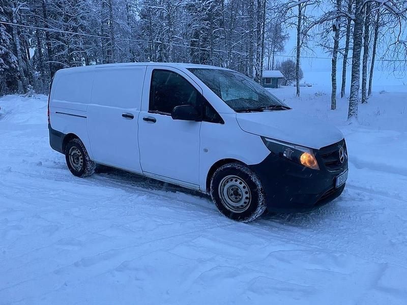 Begagnad 2017 Mercedes Vito Van | 75 000 kr (Marknadspris) - Bild 1/4