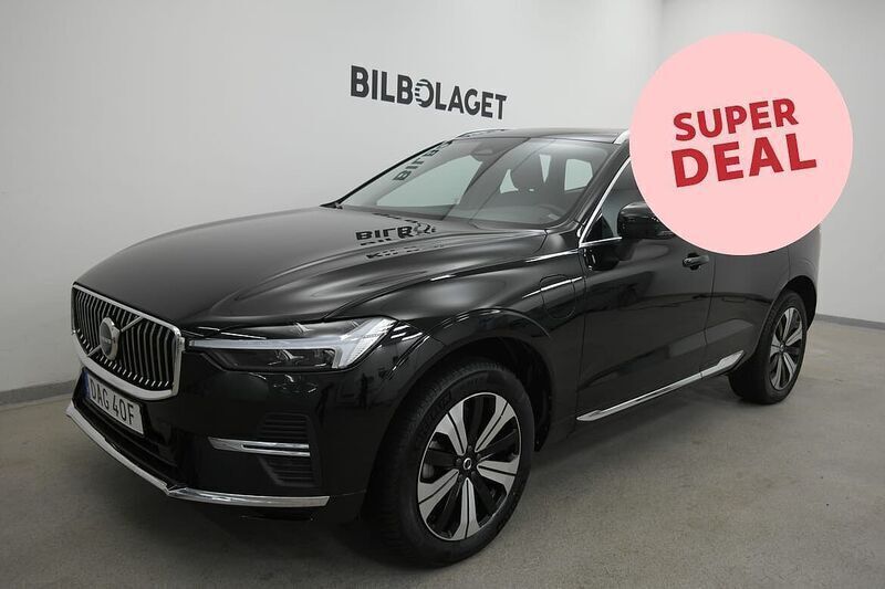 Svart Begagnad 2023 Volvo XC60 Plus SUV | 489 500 kr (Marknadspris) - Bild 1/4