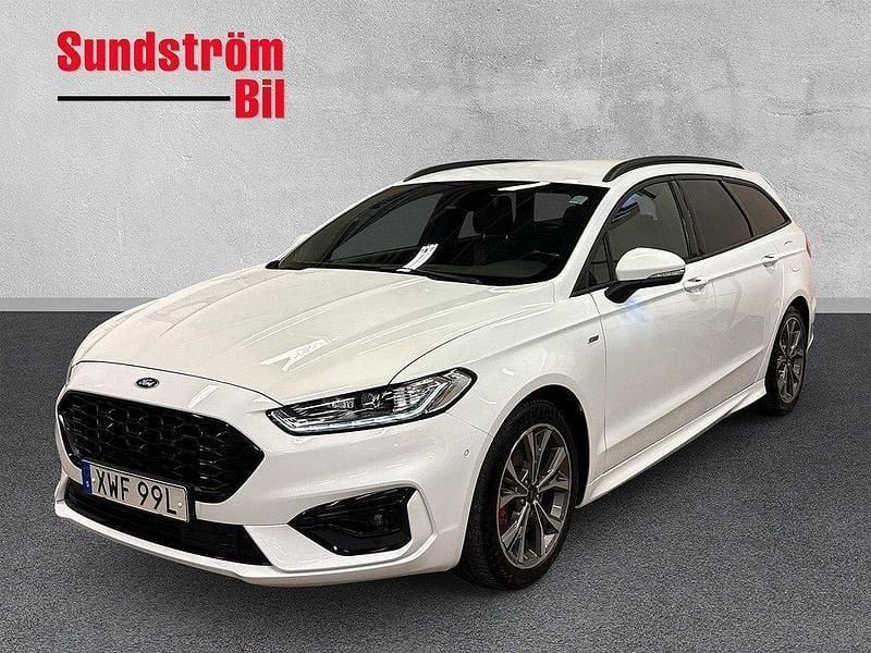 Vit Begagnad 2022 Ford Mondeo ST-Line Kombi | 207 900 kr (Superpris) - Bild 1/4