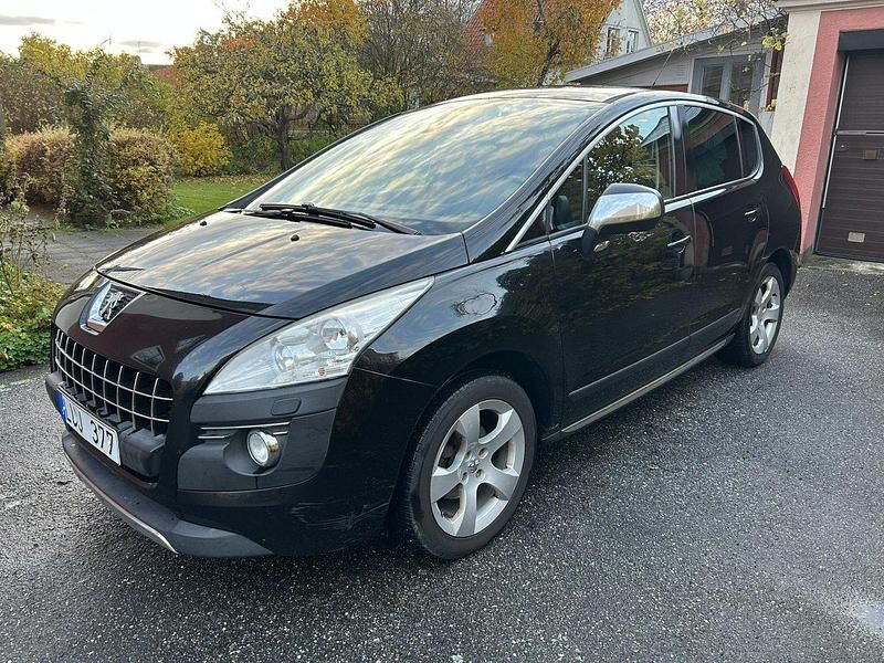 Svart Begagnad 2011 Peugeot 3008 Kombi | 49 000 kr (Marknadspris) - Bild 1/4