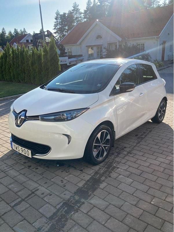 Vit Begagnad 2019 Renault Zoe Halvkombi | 65 000 kr (Superpris) - Bild 1/4