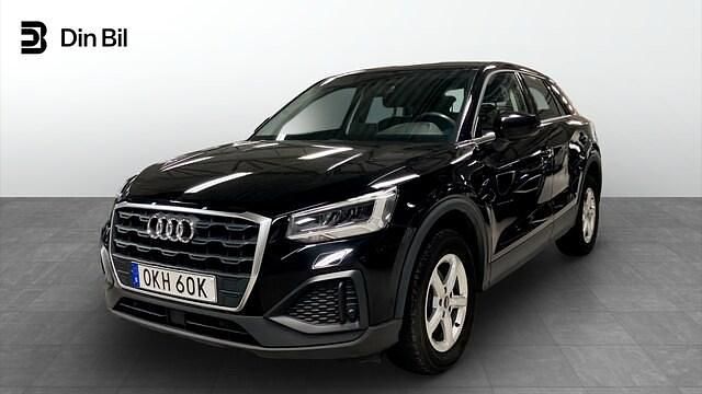 Brilliantsvart Begagnad 2023 Audi Q2 Proline SUV | 259 000 kr (Marknadspris) - Bild 1/4