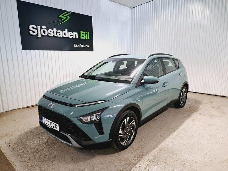 Grön Begagnad 2023 Hyundai Bayon Essential SUV | 214 900 kr (Lite dyr) - Bild 1/4