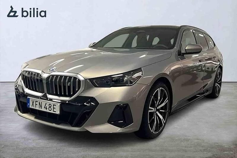 Ny BMW i5 250 kW (340 HK) 2026 Grå Kombi