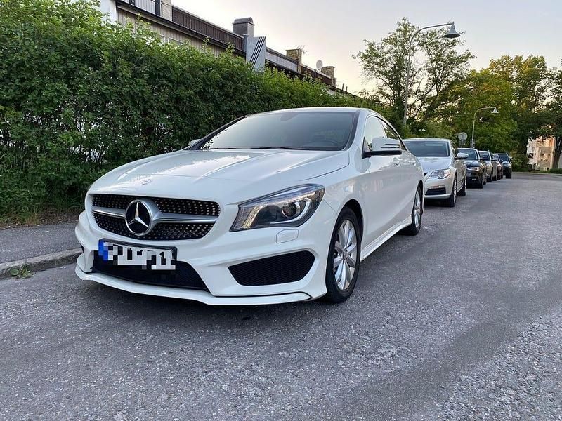Begagnad Mercedes CLA180 122 HK (89 kW) 2015 Sedan