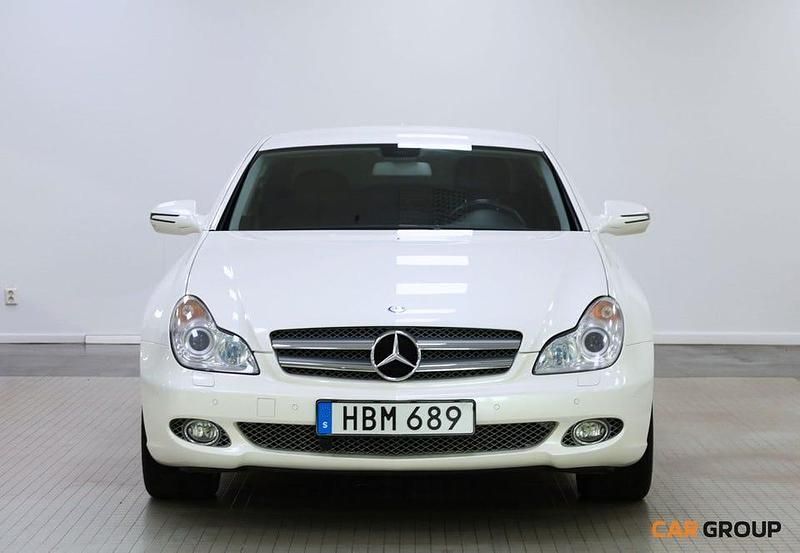 Vit Begagnad 2009 Mercedes CLS280 Sportkupé | 109 900 kr - Bild 1/4