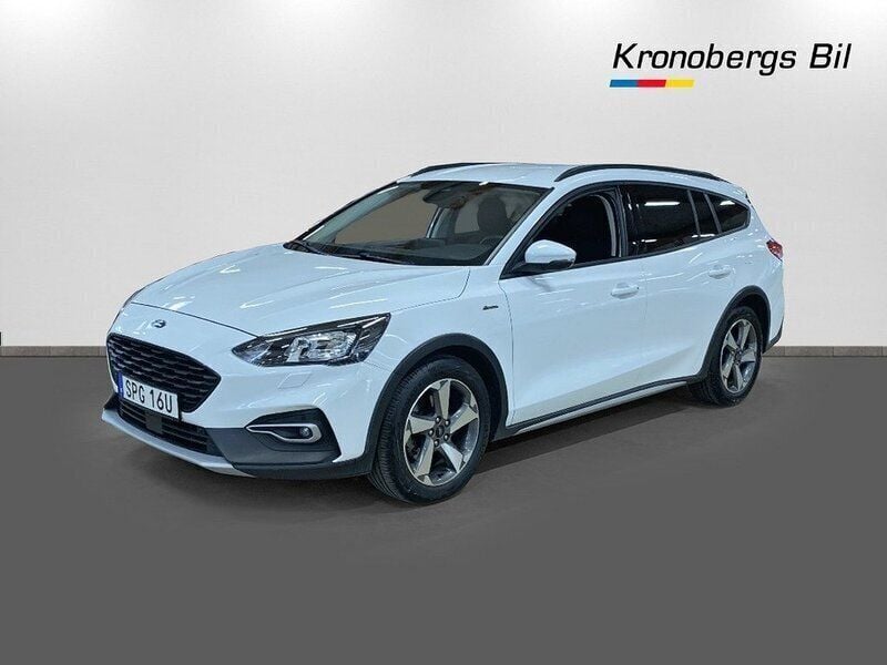Vit Begagnad 2021 Ford Focus Active Kombi | 179 500 kr (Marknadspris) - Bild 1/4