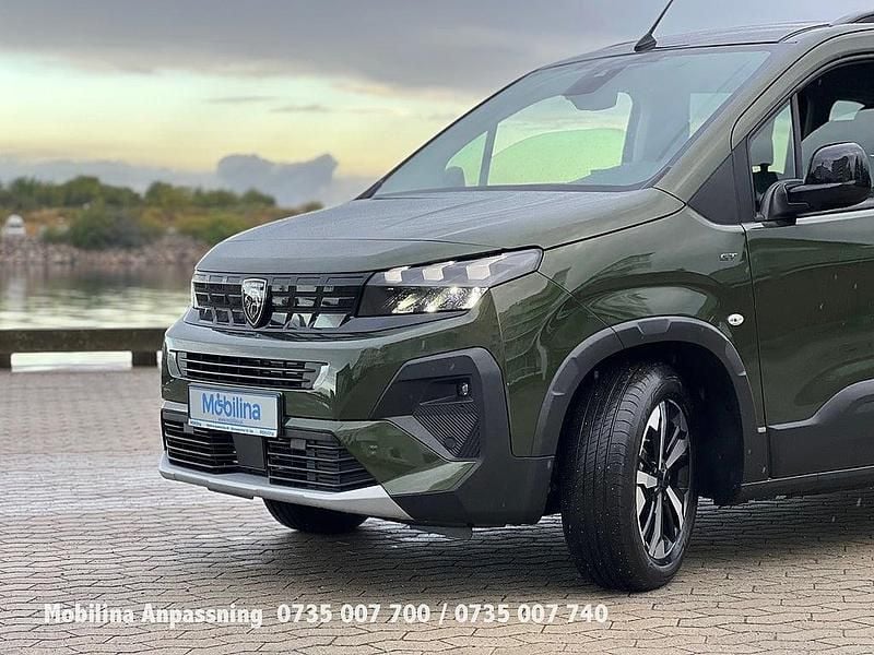 Ny Peugeot Rifter 131 HK (96 kW) 2025 Artense silver Minibuss