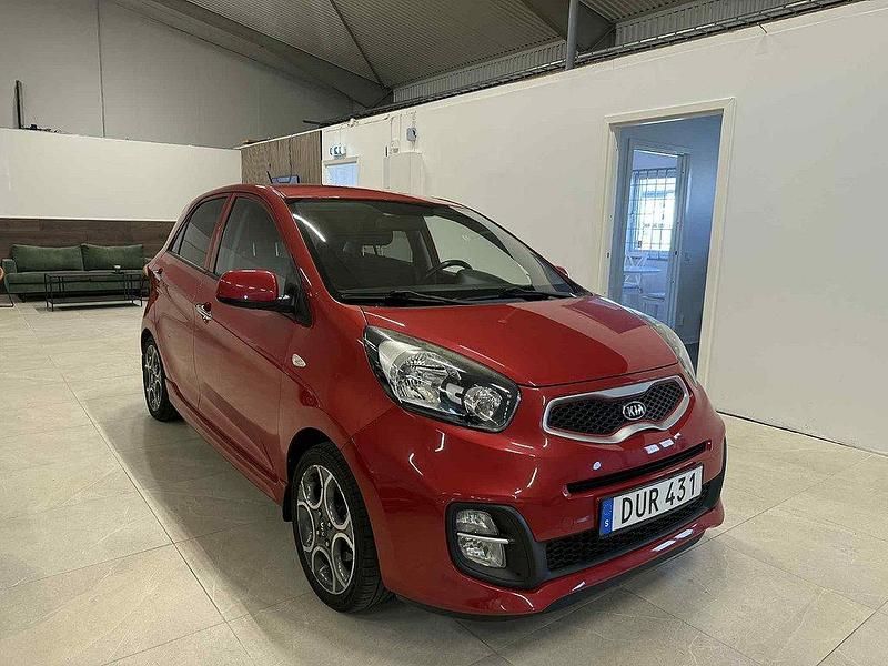 Röd Begagnad 2014 Kia Picanto Halvkombi | 79 900 kr (Marknadspris) - Bild 1/4