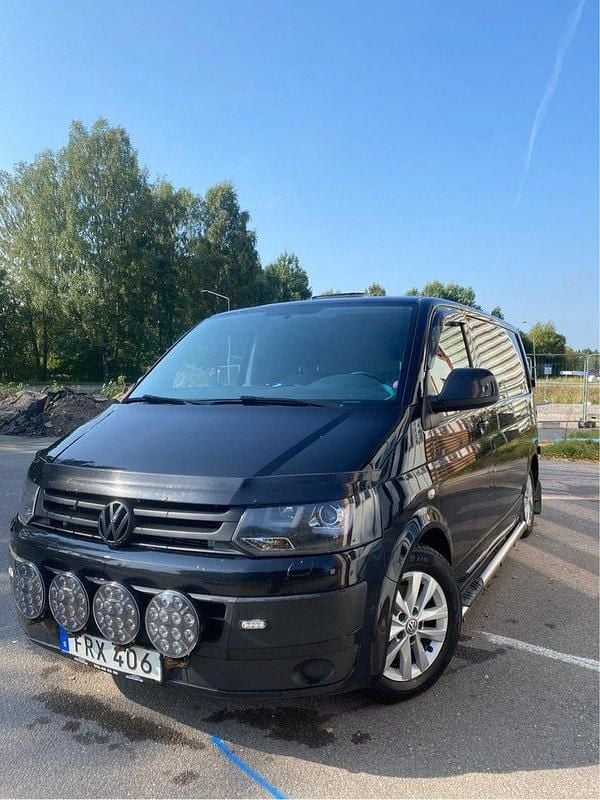 Svart Begagnad 2015 VW T5 Van | 85 000 kr (Bra pris) - Bild 1/4