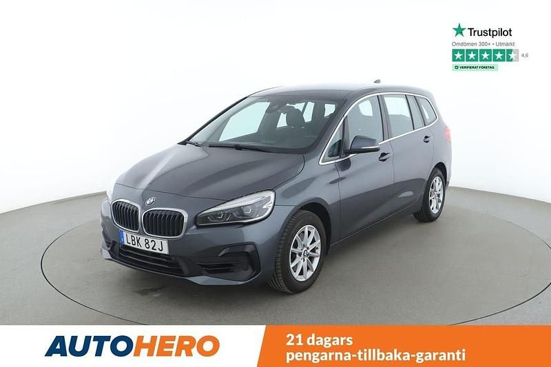 Grå Begagnad 2019 BMW 218 Gran Tourer Advantage Minibuss | 195 000 kr (Lite dyr) - Bild 1/4