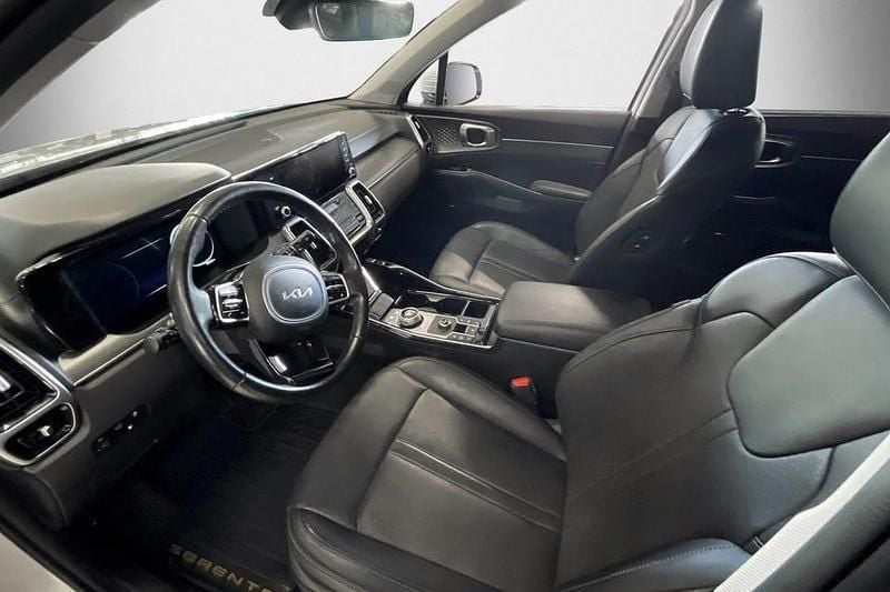 Begagnad Kia Sorento Advance 180 HK (132 kW) 2022 Silvermetallic SUV
