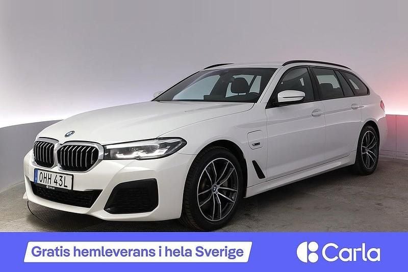 Begagnad BMW 530e M Sport 215 HK (158 kW) 2022 Vit Kombi