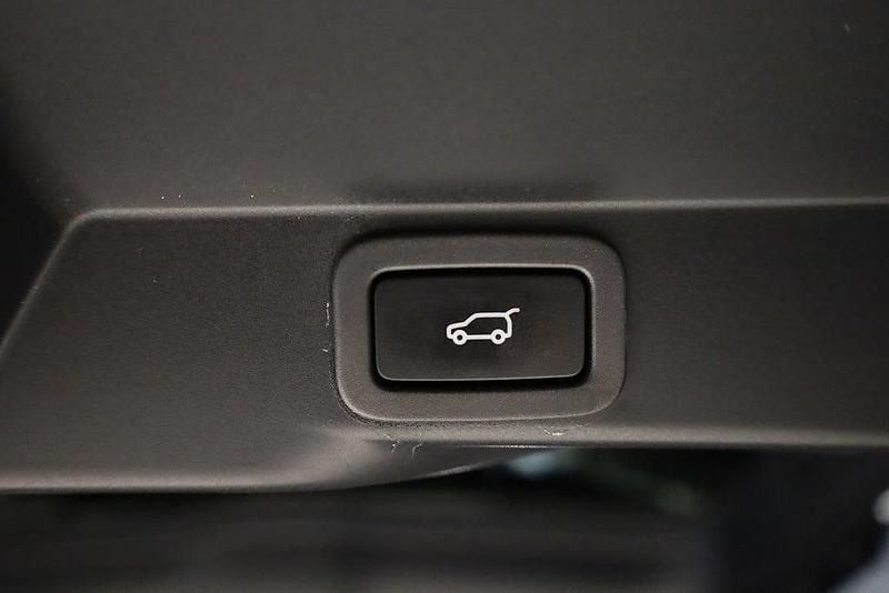 Grå Begagnad 2019 Land Rover Range Rover Sport SUV | 479 000 kr (Superpris) - Bild 1/1