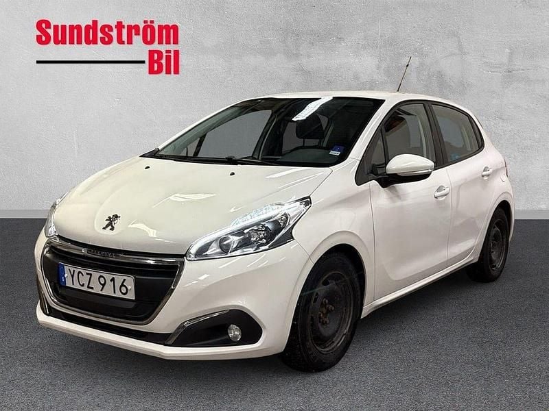 Vit Begagnad 2016 Peugeot 208 Halvkombi | 64 900 kr (Marknadspris) - Bild 1/3
