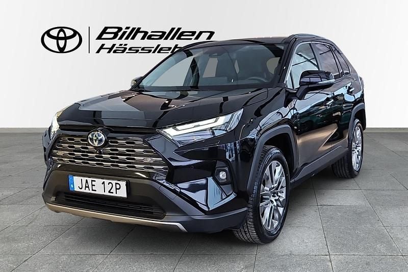 Begagnad Toyota RAV4 Hybrid 224 HK (164 kW) 2022 Svart SUV
