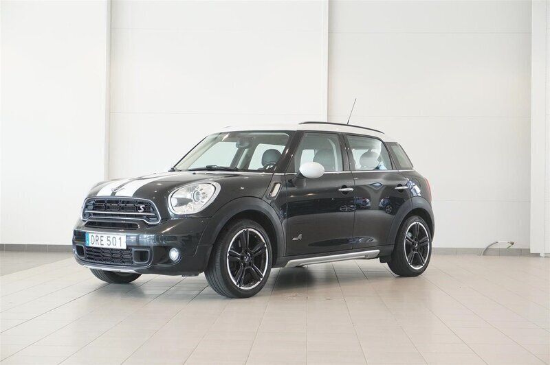 Svart Begagnad 2014 Mini Cooper Countryman SUV | 129 800 kr - Bild 1/4