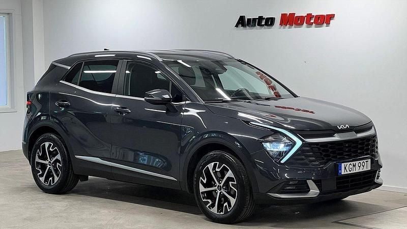 Grå Begagnad 2022 Kia Sportage 2 SUV | 319 900 kr (Marknadspris) - Bild 1/3