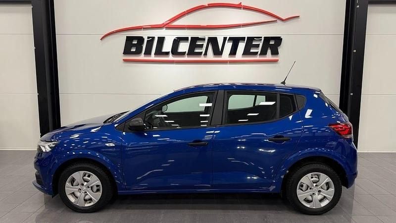 Begagnad 2022 Dacia Sandero Halvkombi | 119 800 kr (Bra pris) - Bild 1/4