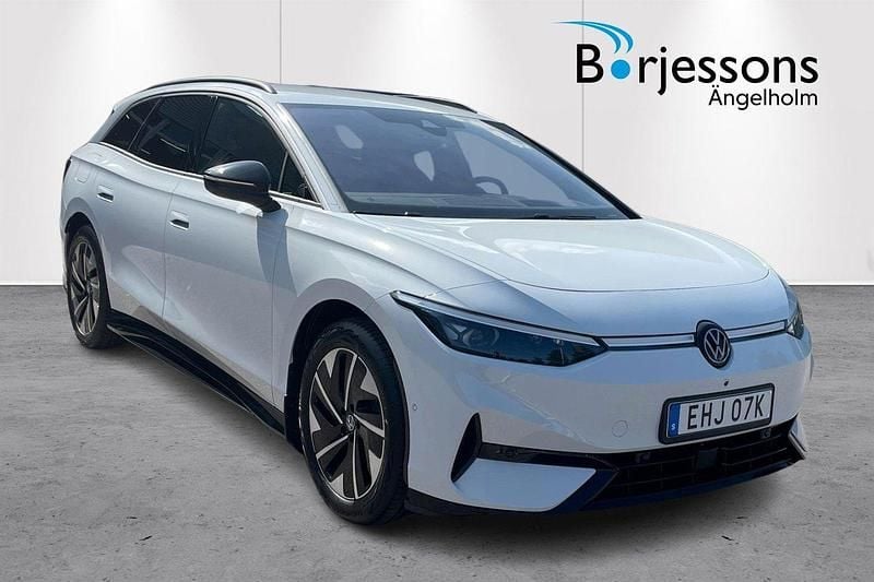 Begagnad 2024 VW ID.7 Pro Kombi | 599 900 kr (Marknadspris) - Bild 1/4