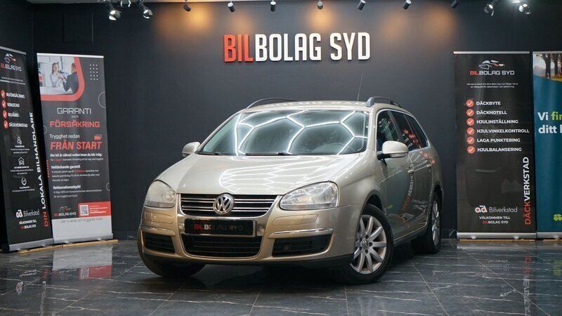 Ljusbrun (brun) Begagnad 2009 VW Golf Kombi | 39 900 kr (Dyr) - Bild 1/4
