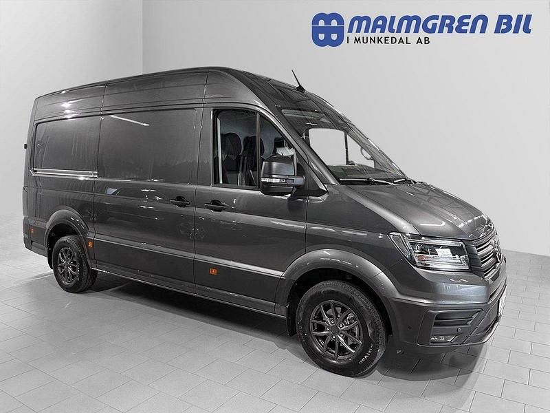 Grå (gråmetallic) Begagnad 2025 VW Crafter Van | 761 250 kr (Lite dyr) - Bild 1/4