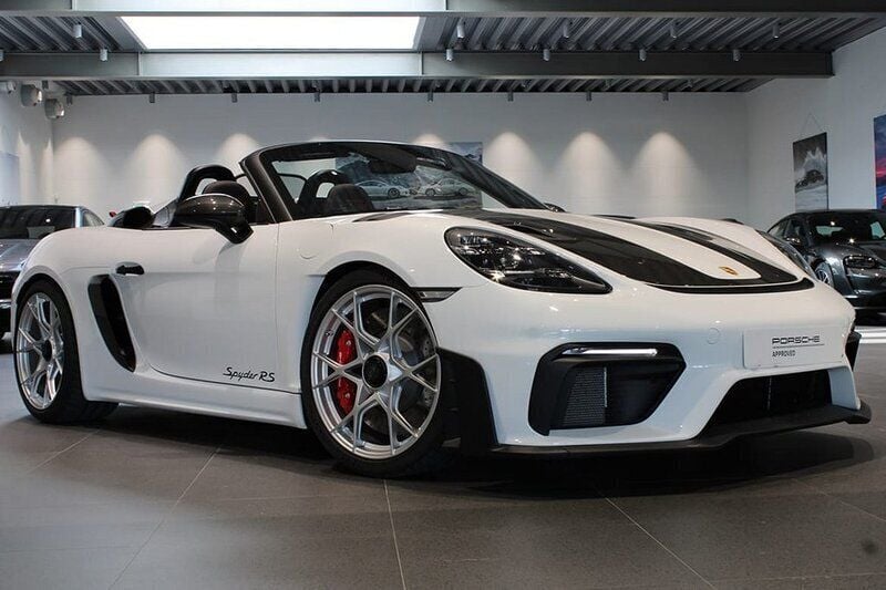 Flerfärgad Begagnad 2024 Porsche 718 Spyder Cab | 1 795 000 kr - Bild 1/4