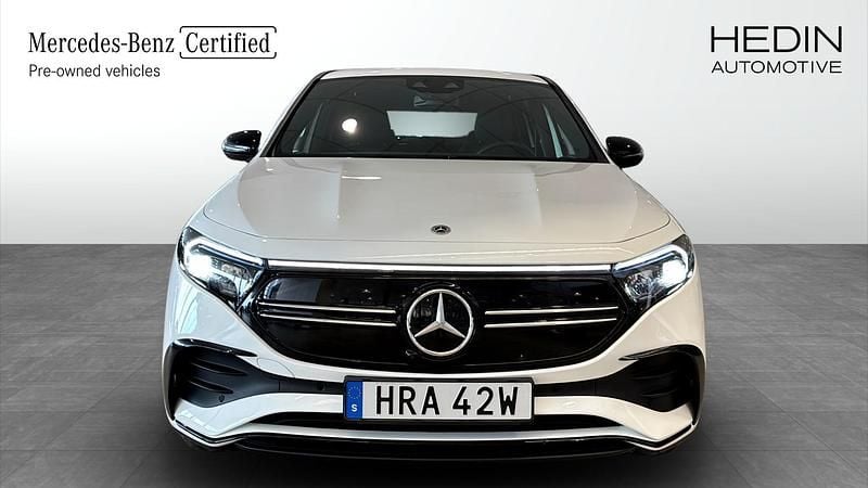 Begagnad Mercedes EQA250+ AMG 139 kW (190 HK) 2023 Vit SUV
