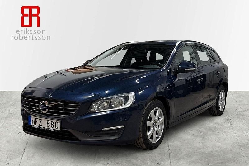 Blå Begagnad 2014 Volvo V60 Kombi | 129 900 kr (Marknadspris) - Bild 1/4