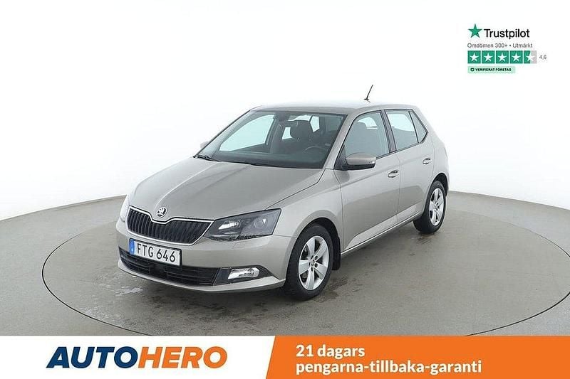 Ljusbrun Begagnad 2016 Skoda Fabia Style Halvkombi | 80 000 kr (Marknadspris) - Bild 1/4