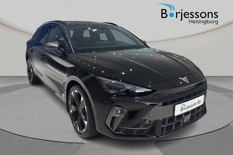 Svart Ny 2025 Cupra Leon Kombi | 339 900 kr (Superpris) - Bild 1/4