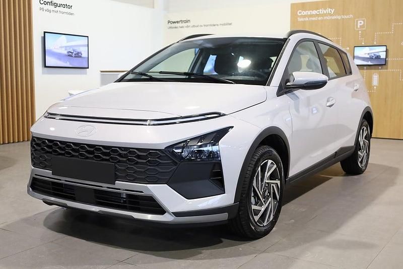 Begagnad Hyundai Bayon Essential 101 HK (74 kW) 2024 Grå SUV