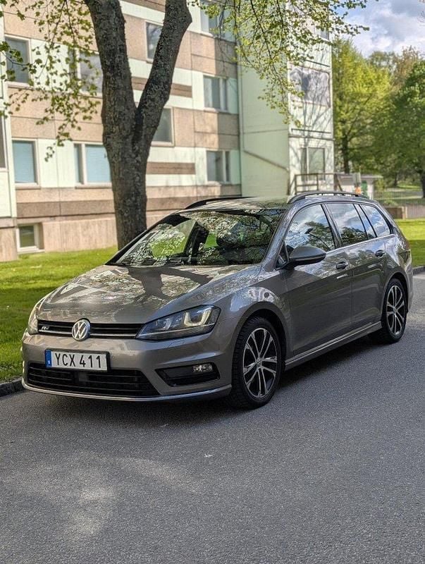 Grå Begagnad 2016 VW Golf VII GT Kombi | 139 000 kr (Bra pris) - Bild 1/4