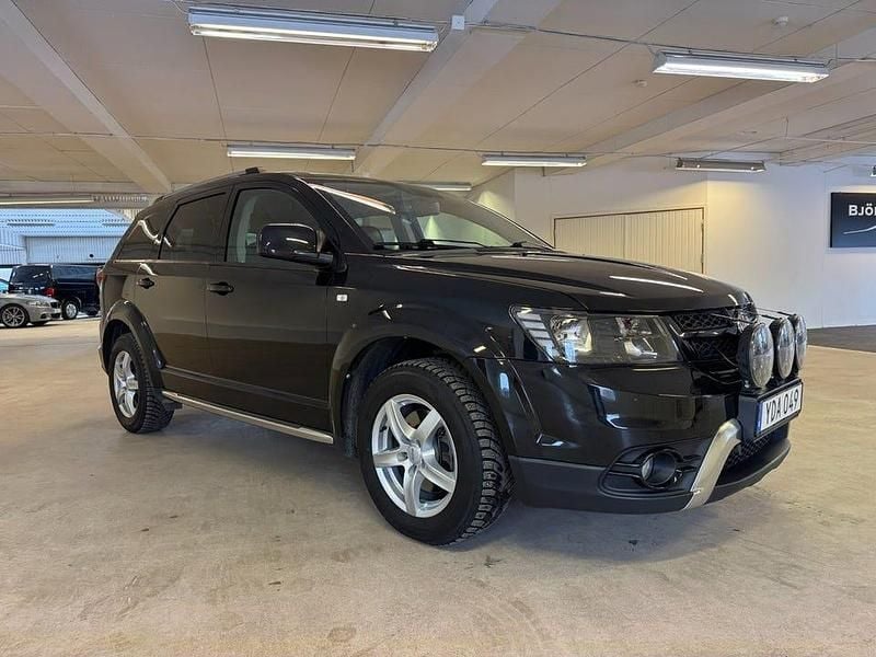 Begagnad Fiat Freemont Black Code 170 HK (125 kW) 2015 Svart SUV